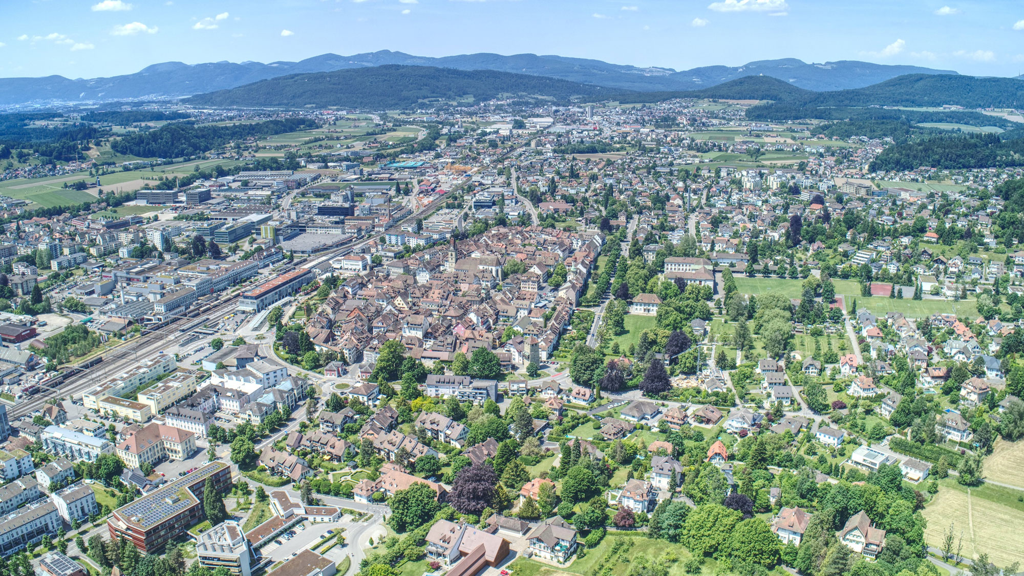 REL-Luftaufnahme_Zofingen-web.jpg REL-Luftaufnahme_Zofingen-web.jpg